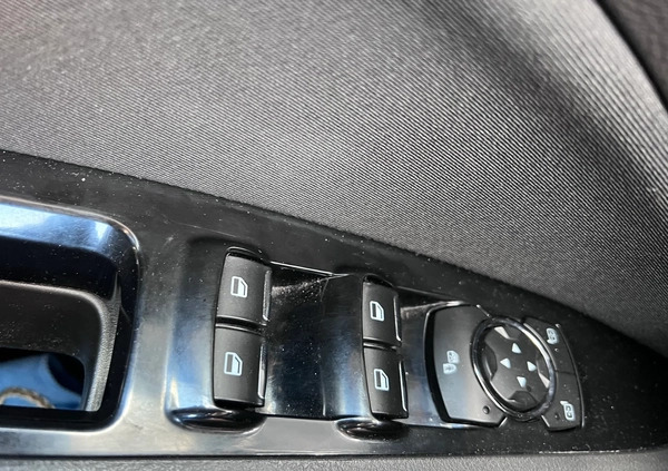 Ford Mondeo cena 69987 przebieg: 78000, rok produkcji 2019 z Radłów małe 596